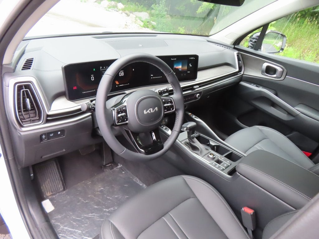 2025 Kia Sorento X-Line EX