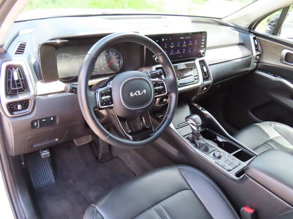 2022 Kia Sorento S