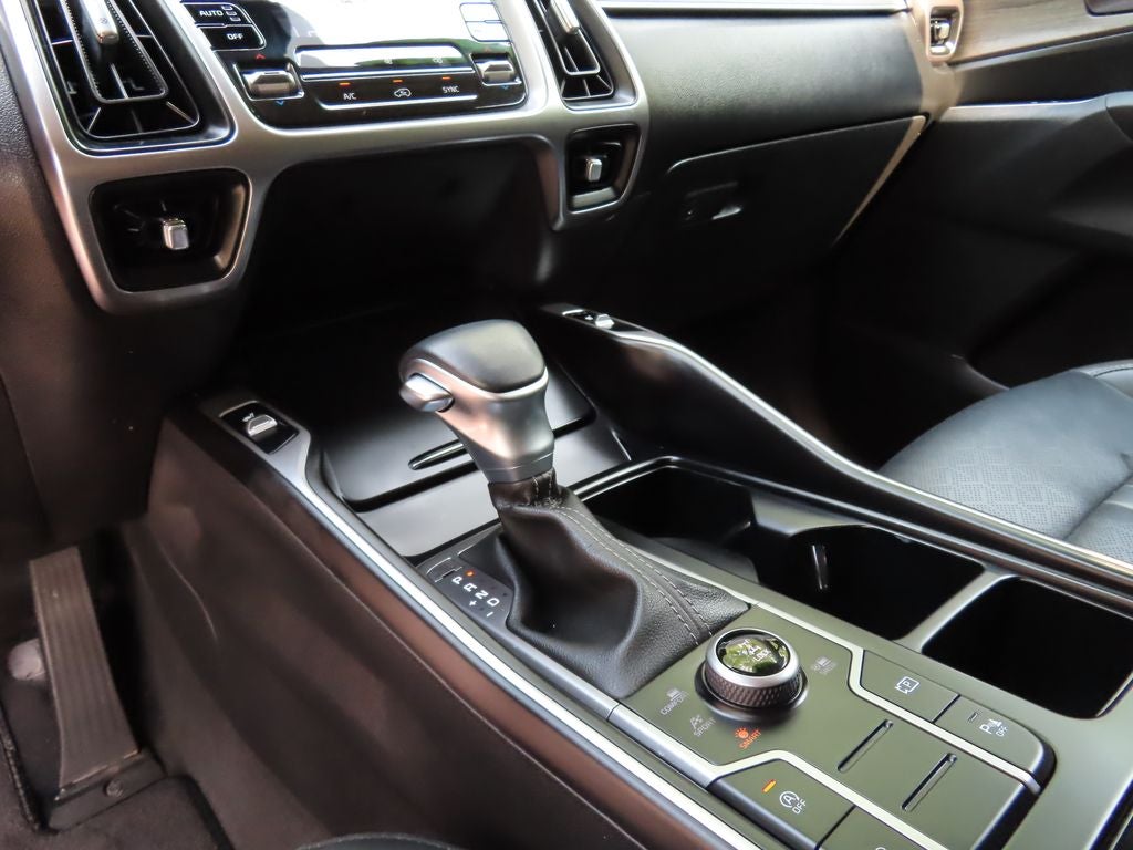 2023 Kia Sorento X-Line S