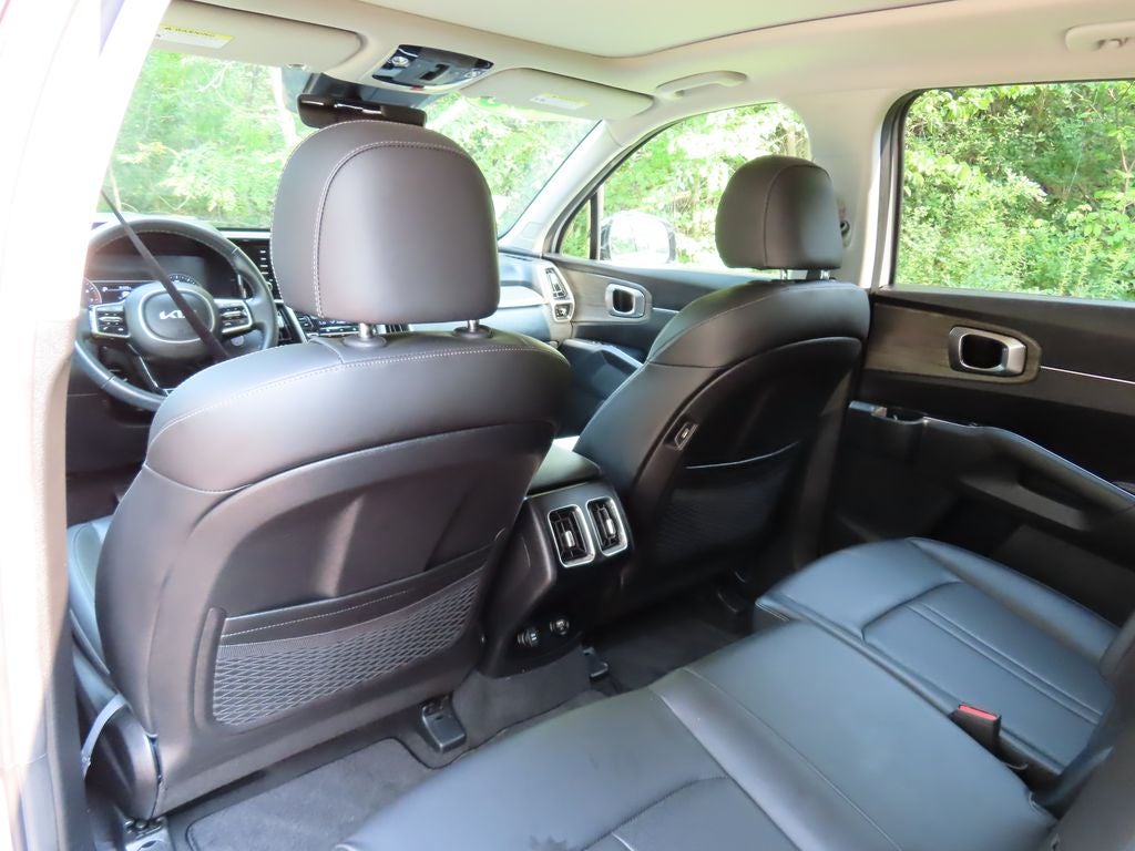 2023 Kia Sorento X-Line S