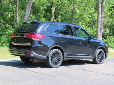 2020 Mitsubishi Outlander LE