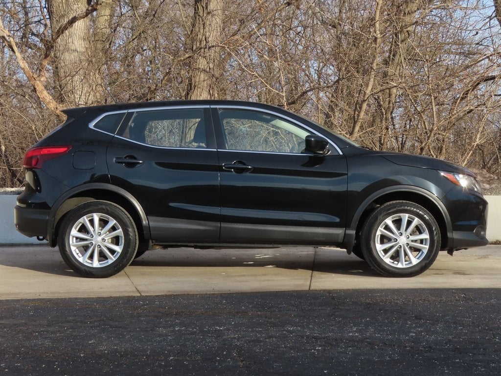 2018 Nissan Rogue Sport S