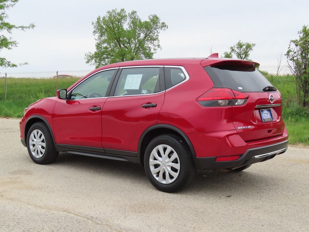2017 Nissan Rogue S