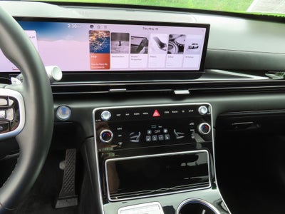 2025 Genesis GV80 2.5T