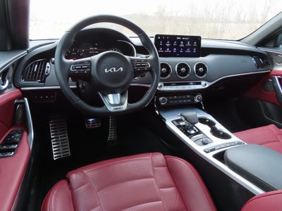 2023 Kia Stinger GT2