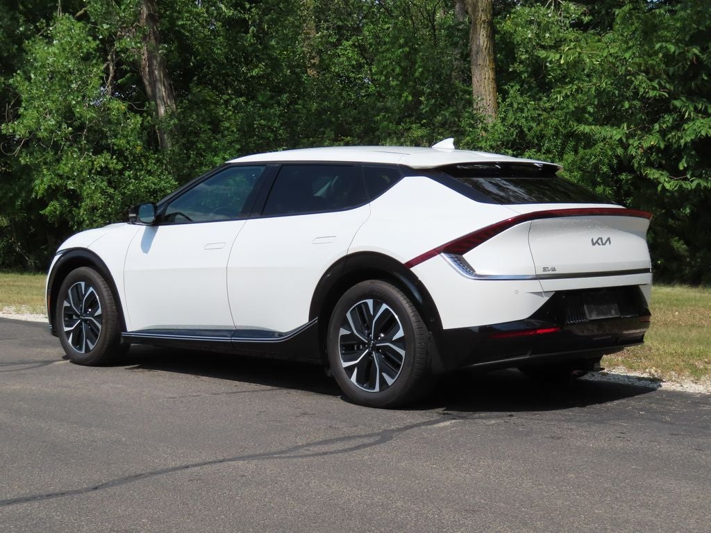 2023 Kia EV6 Wind