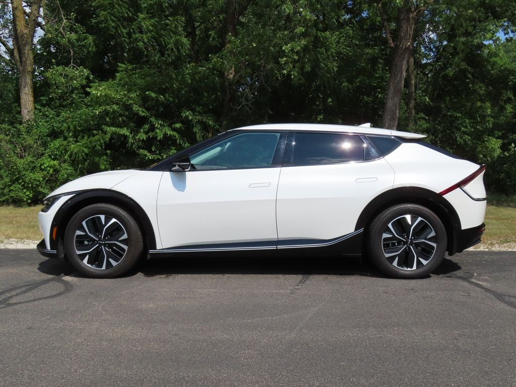 2023 Kia EV6 Wind
