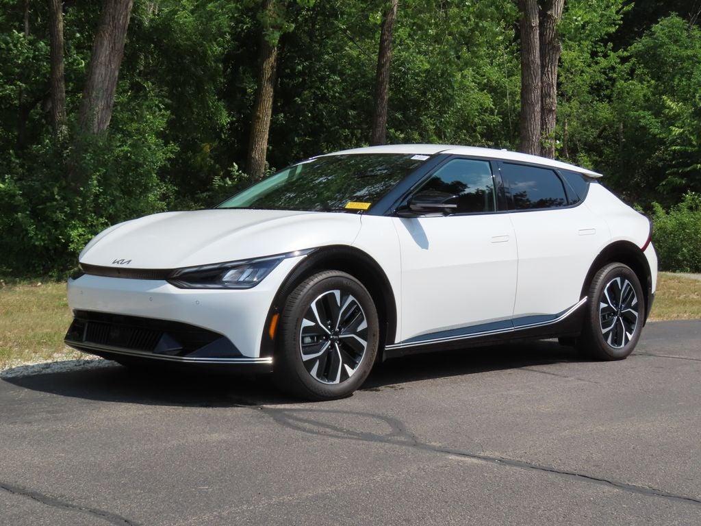 2023 Kia EV6 Wind