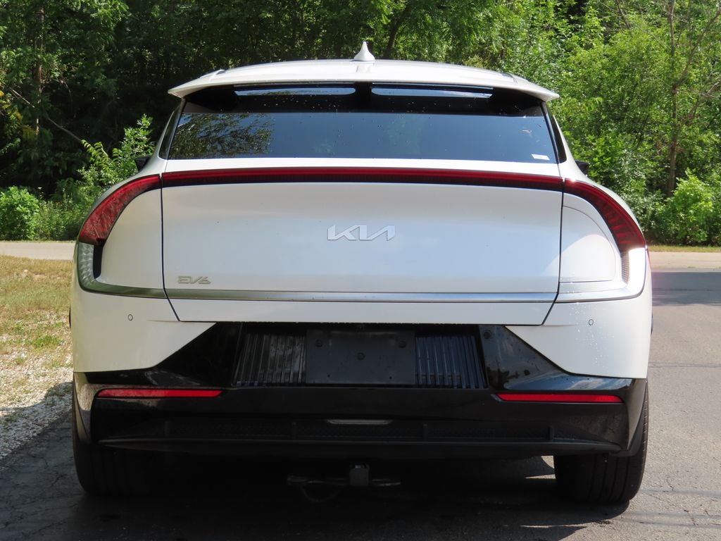 2023 Kia EV6 Wind