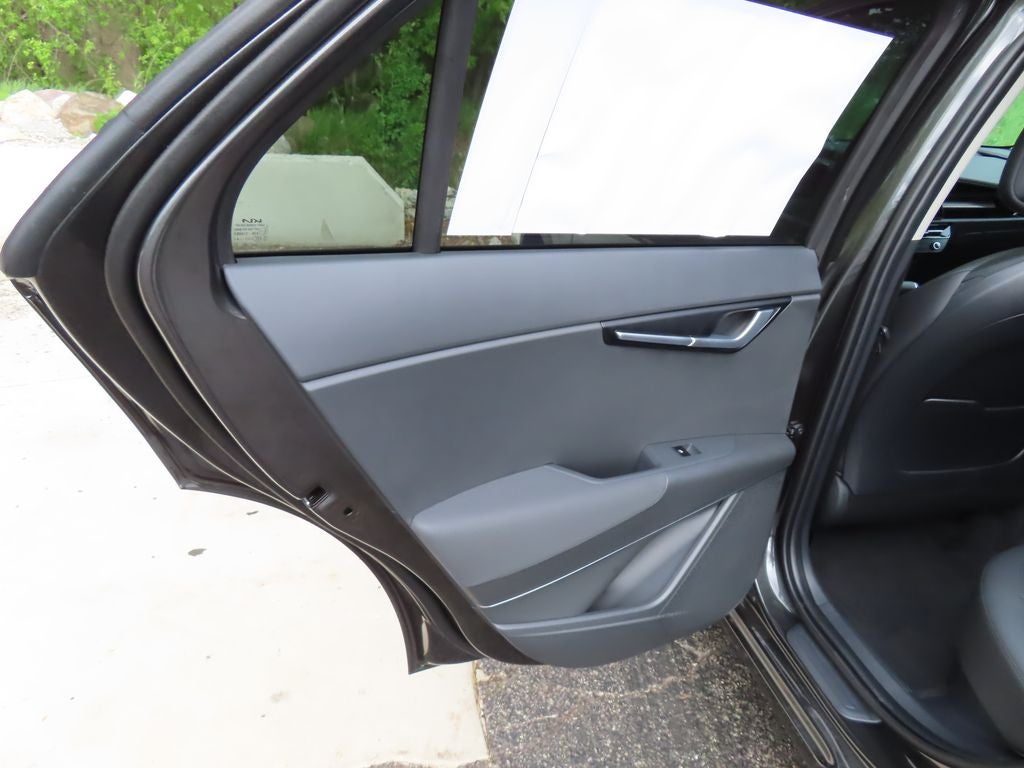 2026 Kia Niro EX
