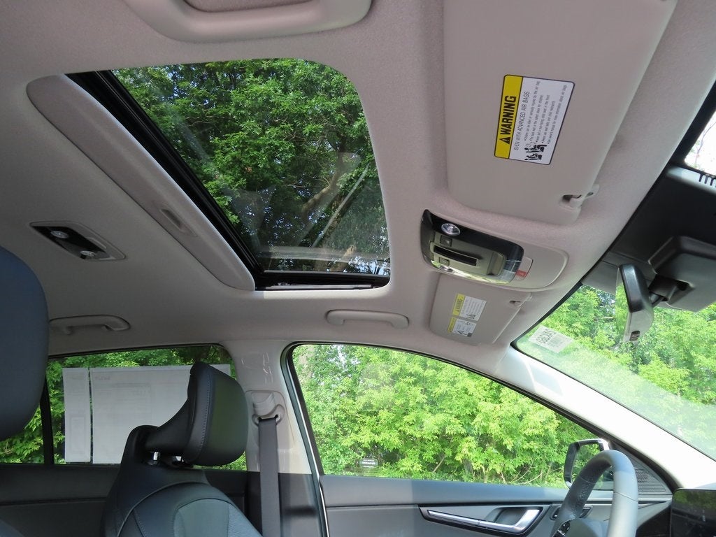 2024 Kia Niro EV Wave