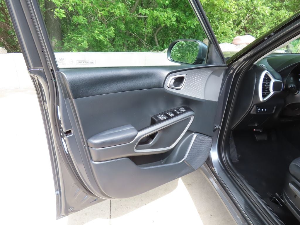 2025 Kia Soul LX