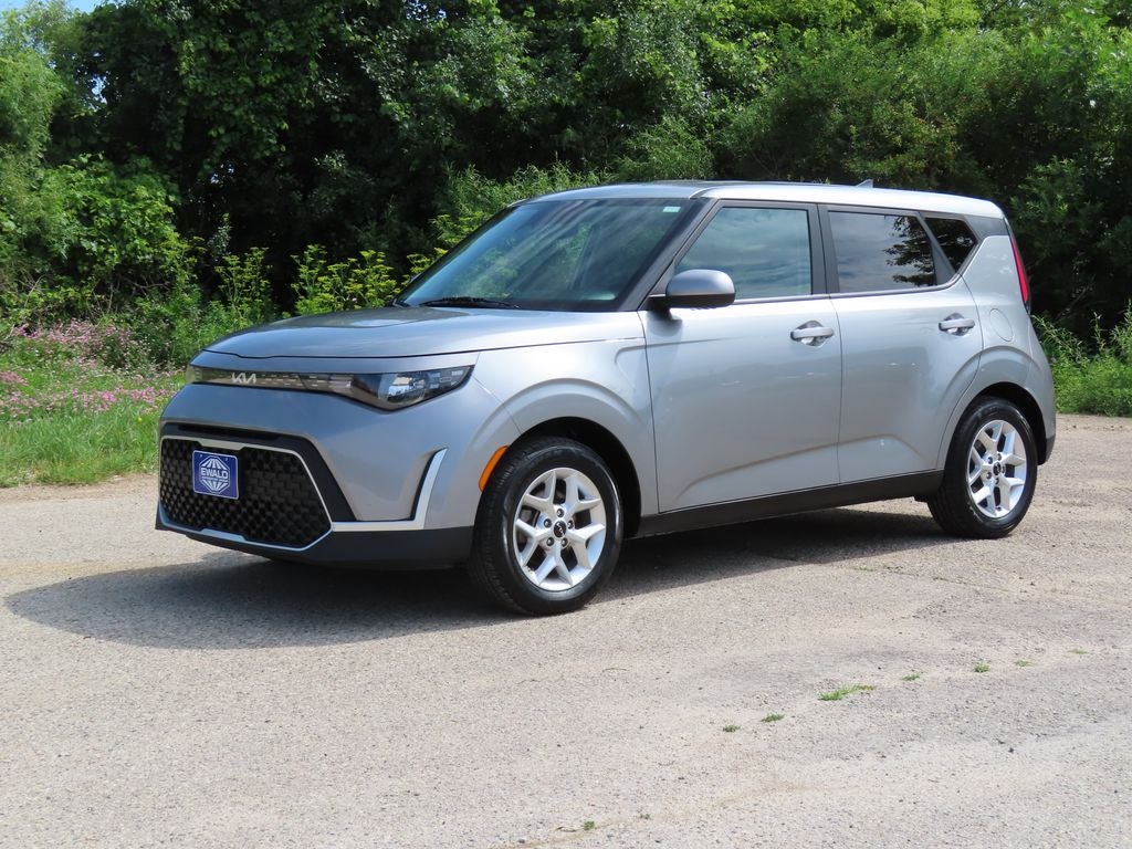 2024 Kia Soul LX