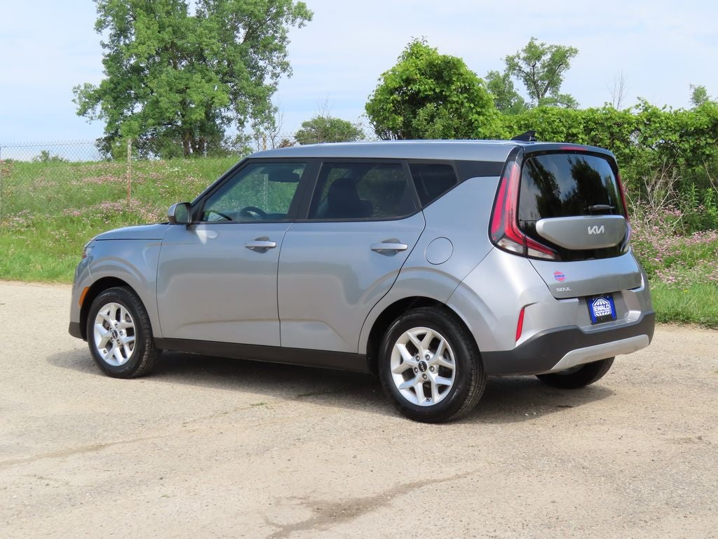 2024 Kia Soul LX