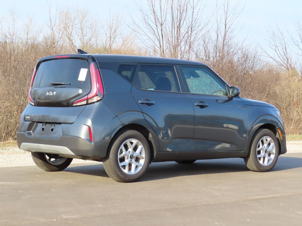 2025 Kia Soul LX