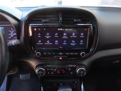 2022 Kia Soul EX