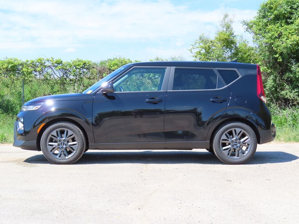 2022 Kia Soul EX