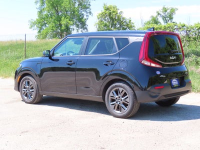 2022 Kia Soul EX