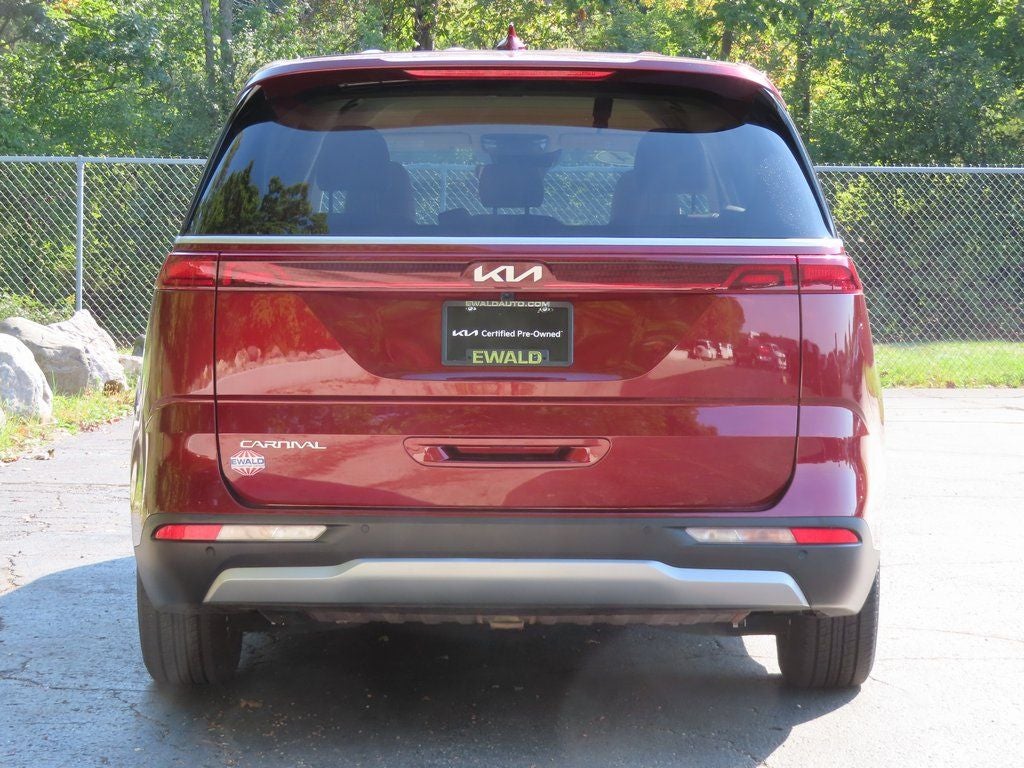 2024 Kia Carnival LX Seat Package