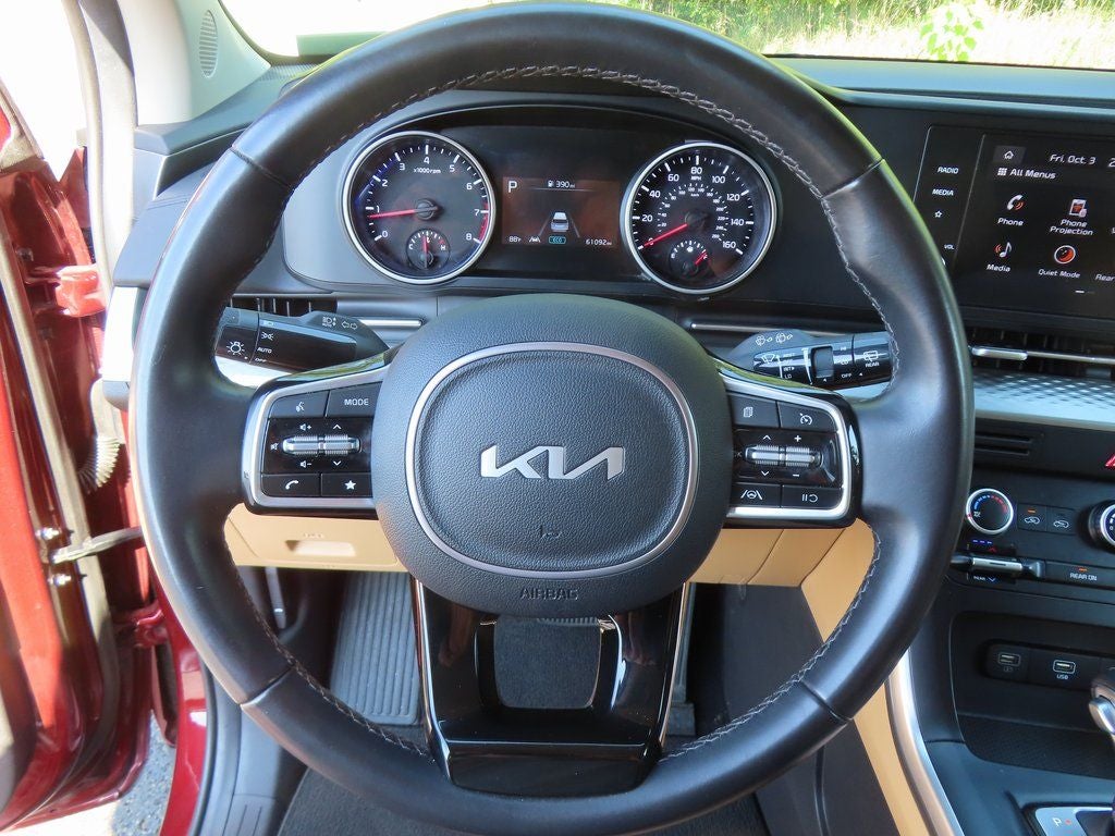 2024 Kia Carnival LX Seat Package