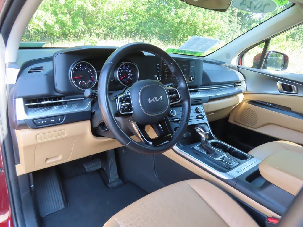 2024 Kia Carnival LX Seat Package