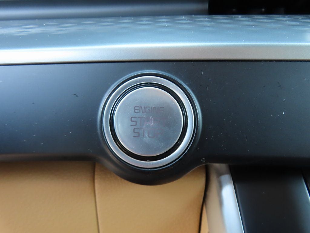 2024 Kia Carnival LX Seat Package