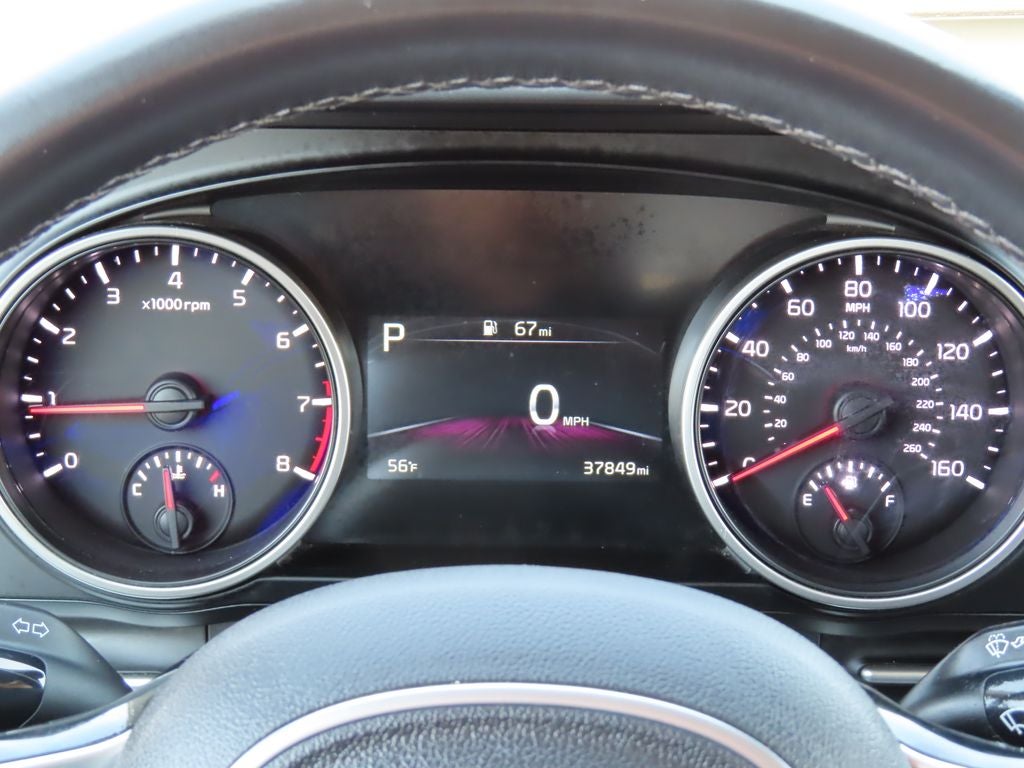 2023 Kia Carnival LX Seat Package