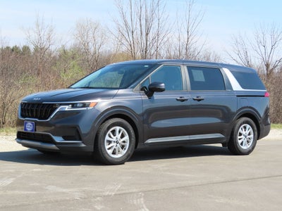 2023 Kia Carnival LX Seat Package