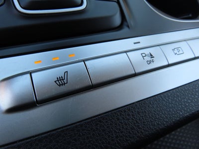 2023 Kia Carnival LX Seat Package