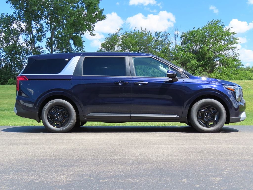 2026 Kia Carnival LX