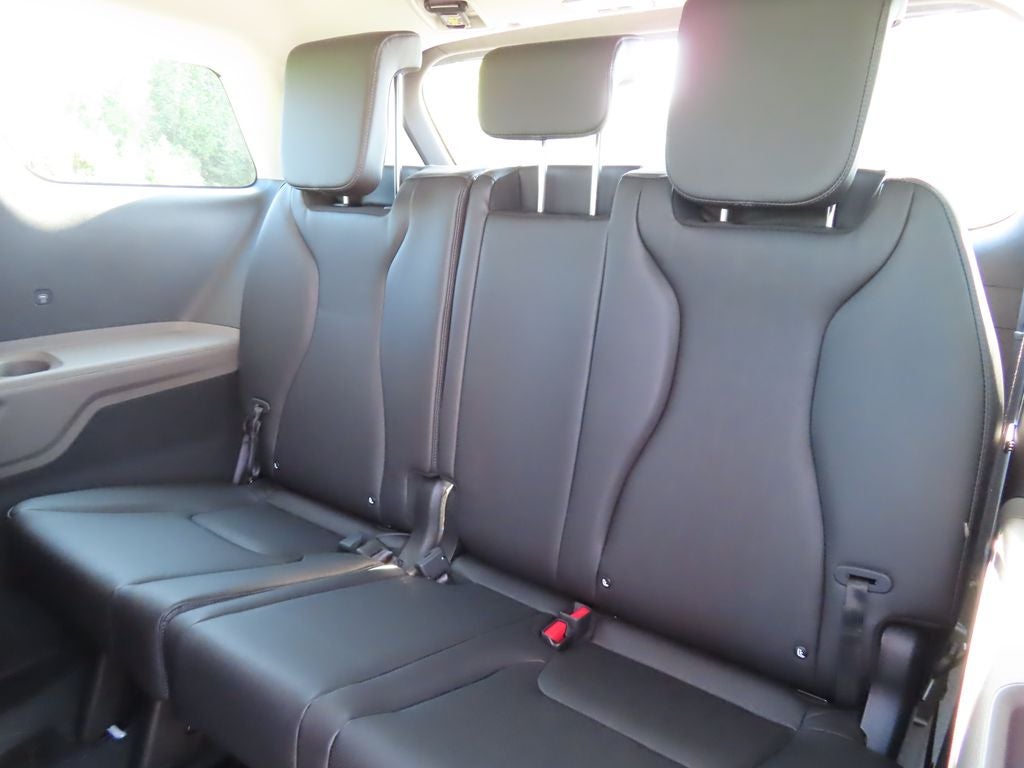 2027 Kia Carnival LXS