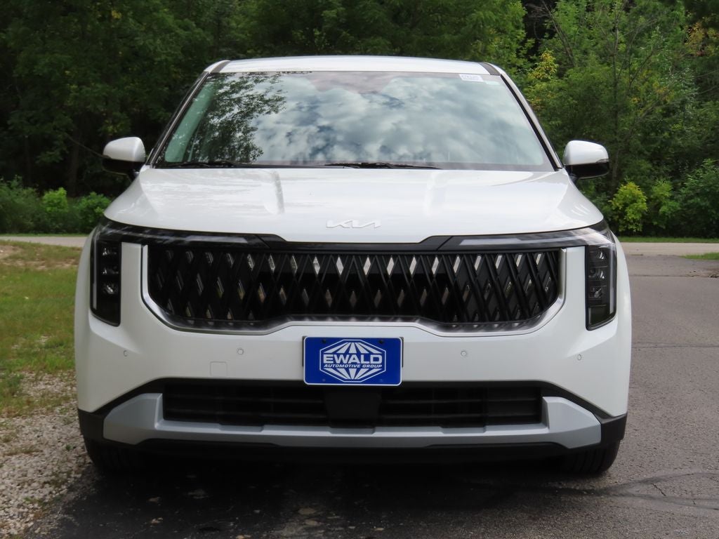 2027 Kia Carnival LXS
