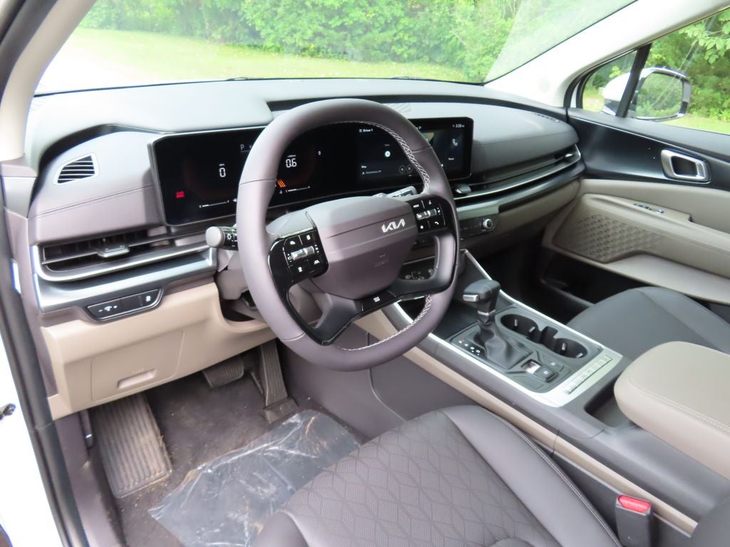 2027 Kia Carnival LXS