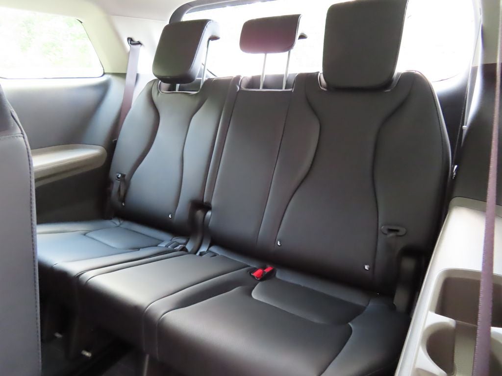 2027 Kia Carnival LXS
