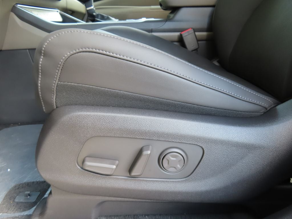 2027 Kia Carnival LXS