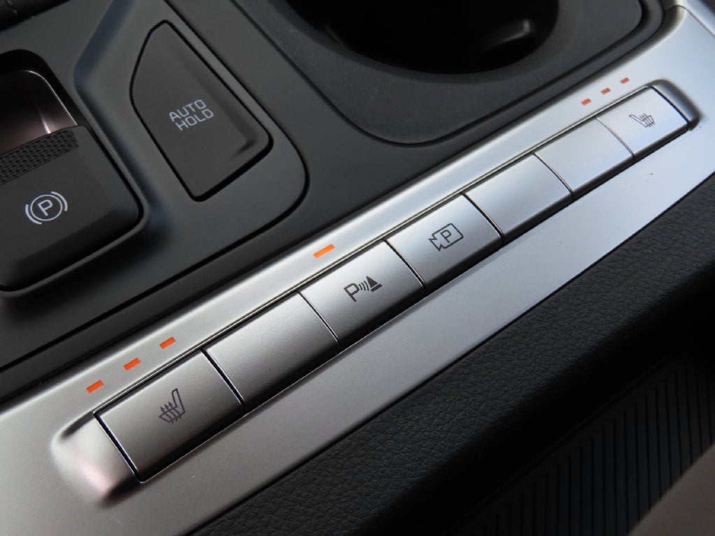 2027 Kia Carnival LXS