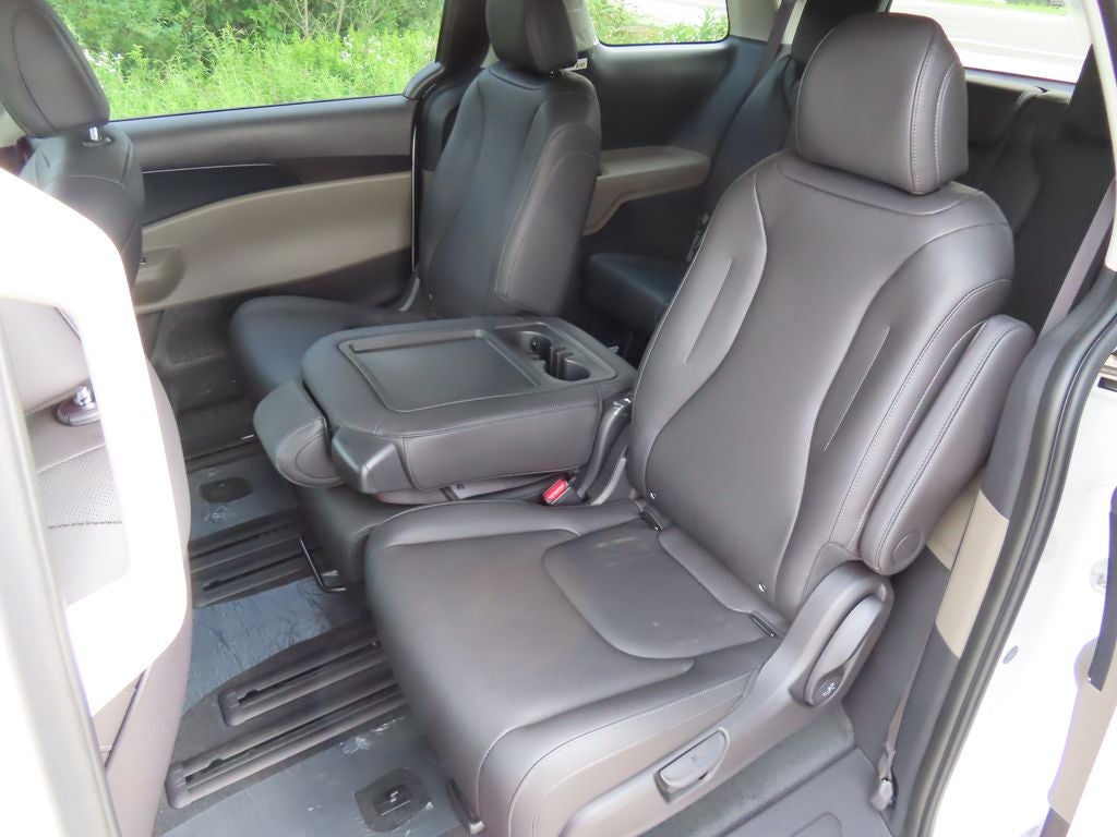 2026 Kia Carnival Hybrid LXS