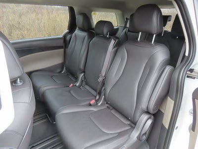 2026 Kia Carnival Hybrid LXS