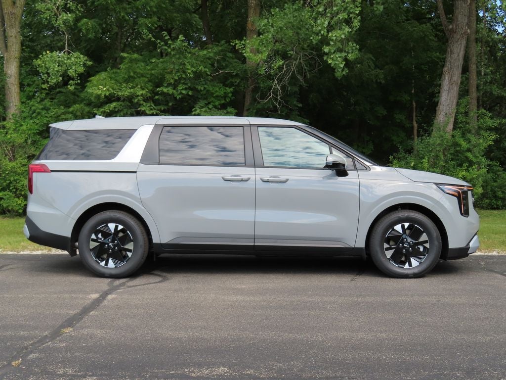 2027 Kia Carnival Hybrid LXS