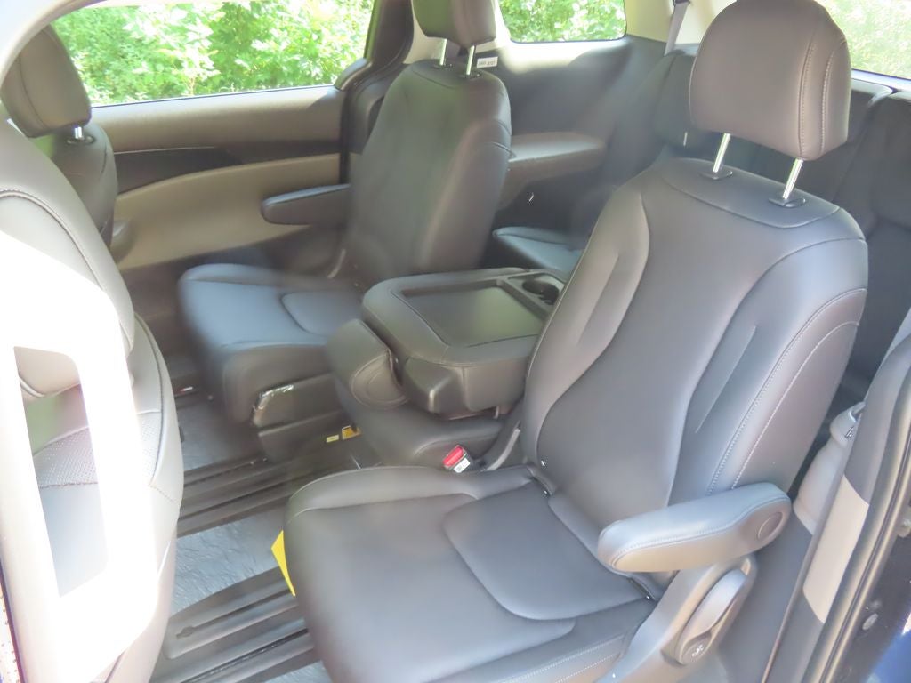 2026 Kia Carnival Hybrid LXS