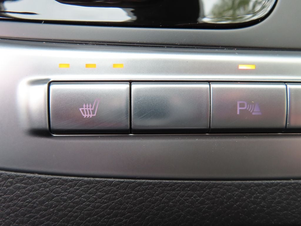 2027 Kia Carnival EX