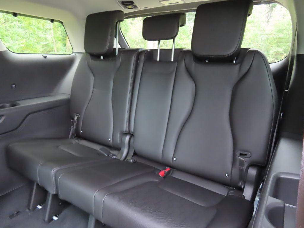 2027 Kia Carnival EX