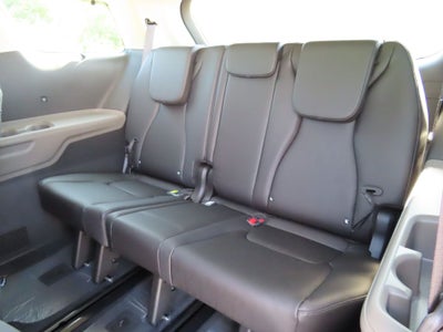 2027 Kia Carnival EX