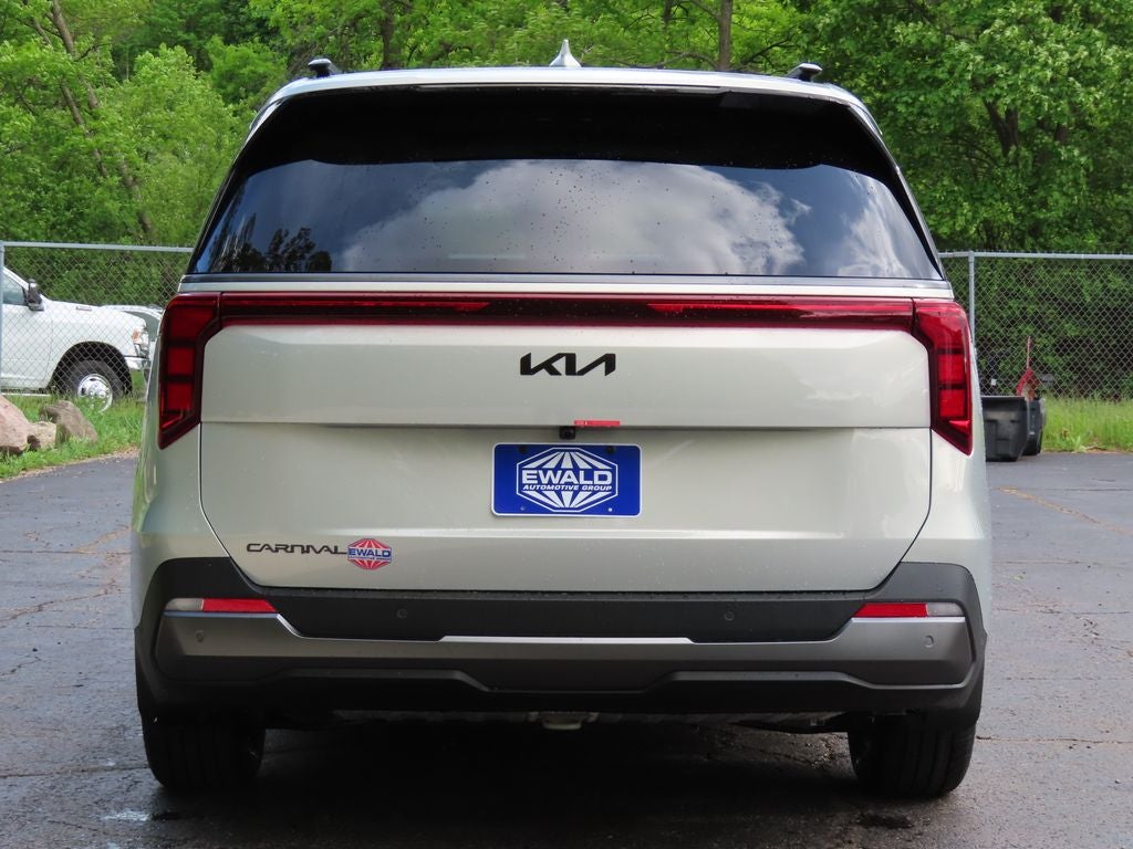 2026 Kia Carnival SX