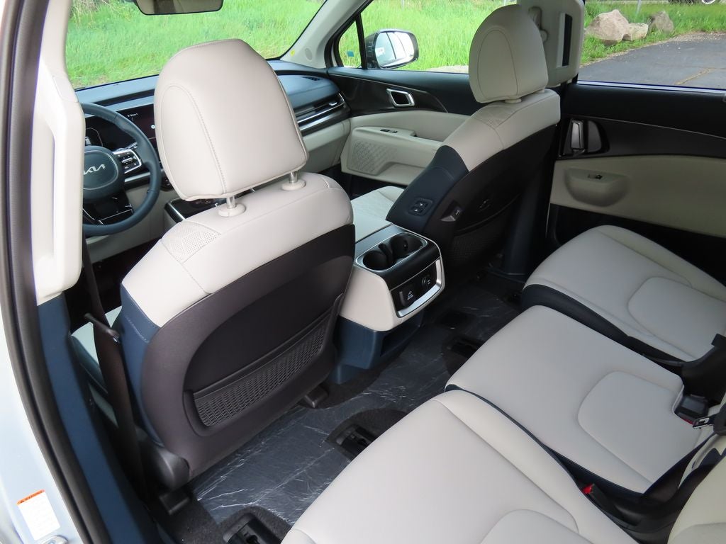 2026 Kia Carnival SX