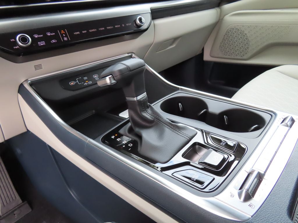 2026 Kia Carnival SX
