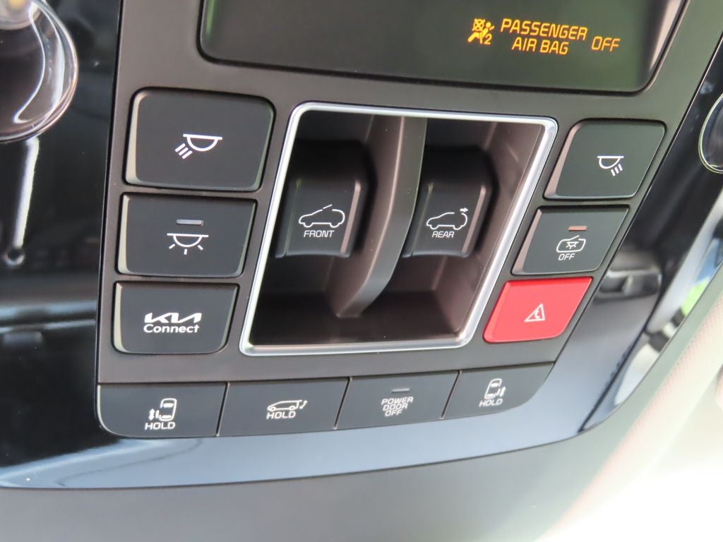 2027 Kia Carnival SX