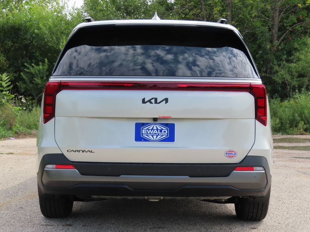 2027 Kia Carnival SX