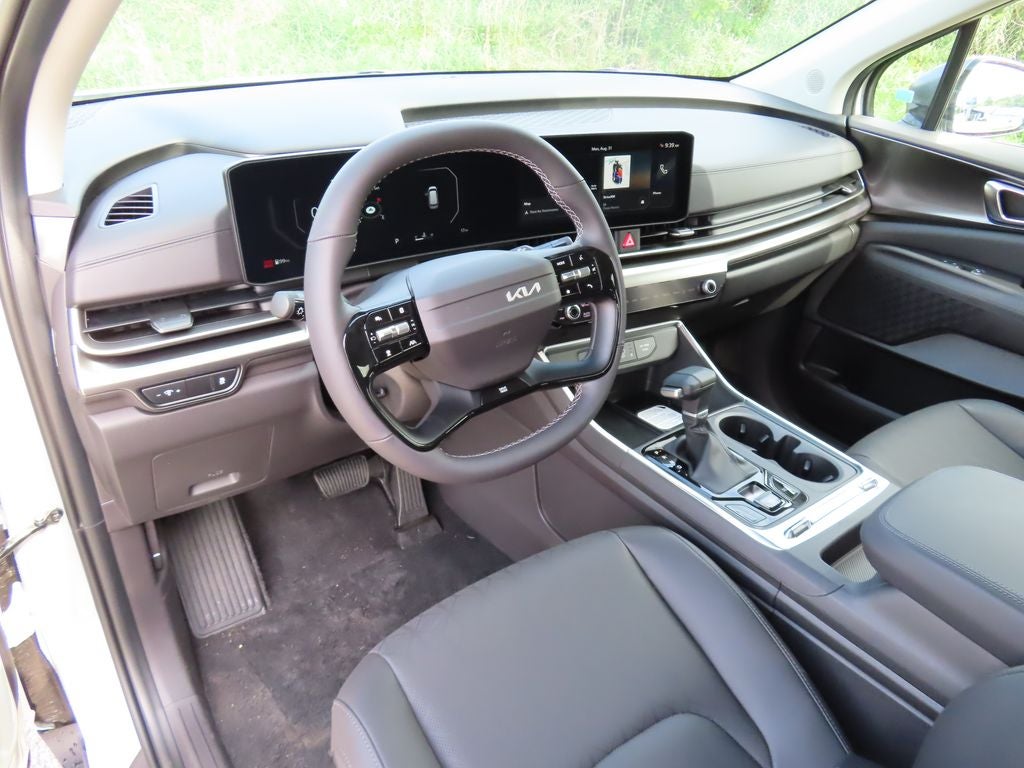 2027 Kia Carnival SX