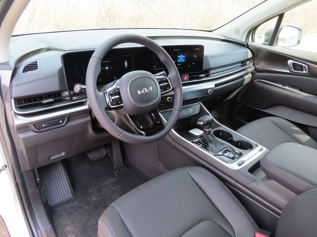 2026 Kia Carnival SX